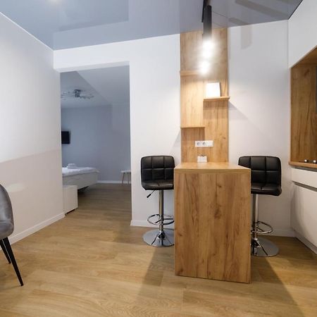 Pure Apartments Lviv Exterior photo