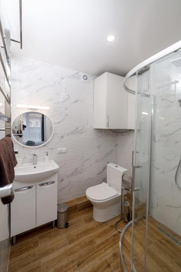 Pure Apartments Lviv Exterior photo